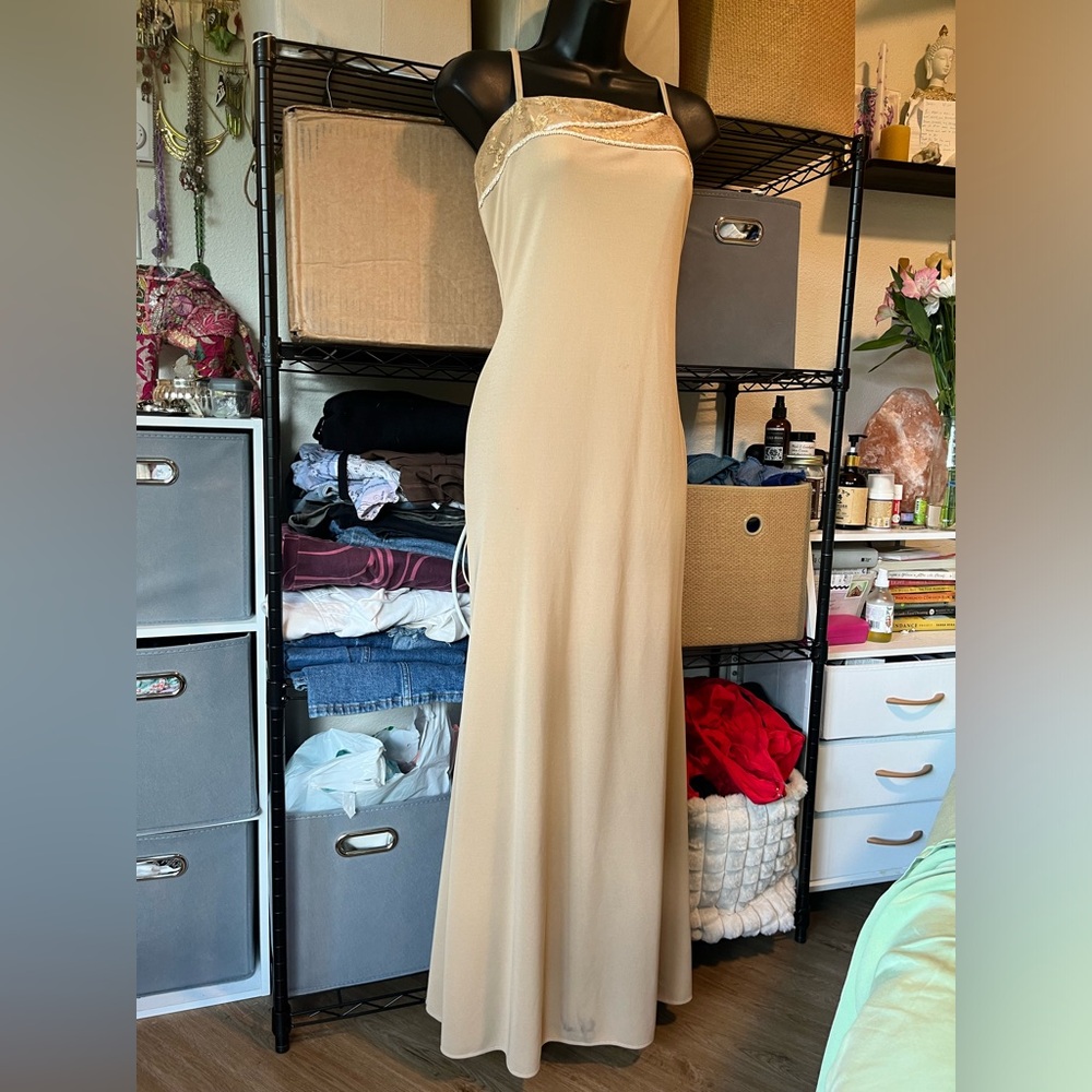 Cream Lace-Trim Slip Maxi Dress with Spaghetti Straps - Picture 3 of 9